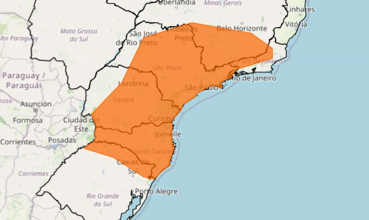 O mapa mostra &agrave;s &aacute;reas em alerta para chuva intensa